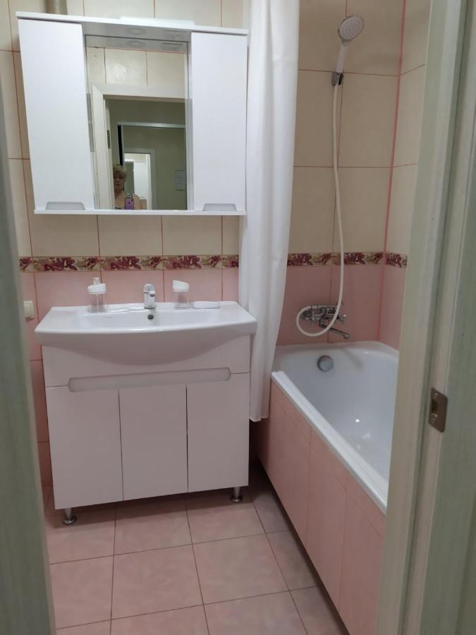 Студия На Проскуровской 16 Khmelʼnytsʼkyy Exterior foto